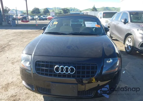2003 Audi Tt 1.8L из США, поврежденный, VIN TRUTC28N131003770